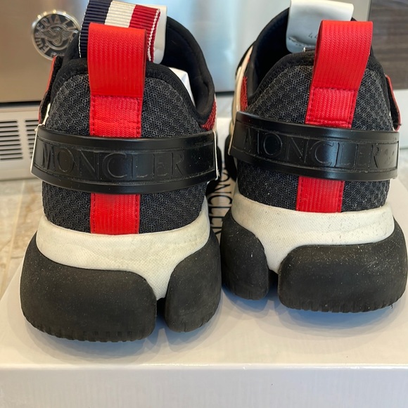 Moncler Men’s Bakary Scarpa Running Sneakers - Size 44/US 11/UK 10 - Picture 8 of 14